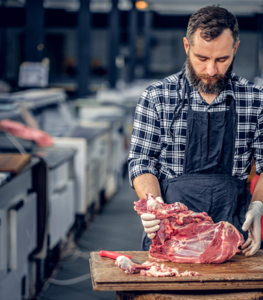 Dal cuore dell'Agro Pontino, contadini e allevatori uniscono passione e tradizione. SCOPRI